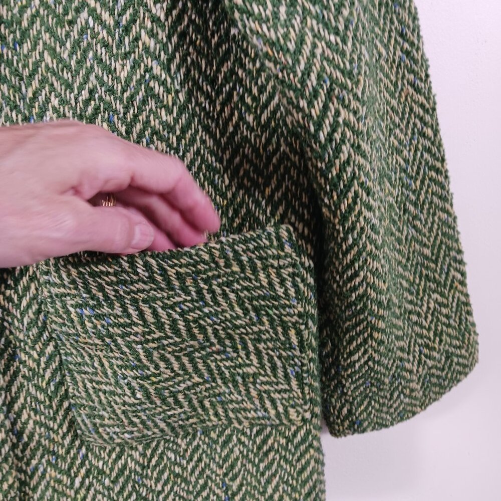 Boyne Valley Weavers Ireland, Dbl. Breasted Green/Cream Herringbone Tweed Jacket - Picture 11 of 16